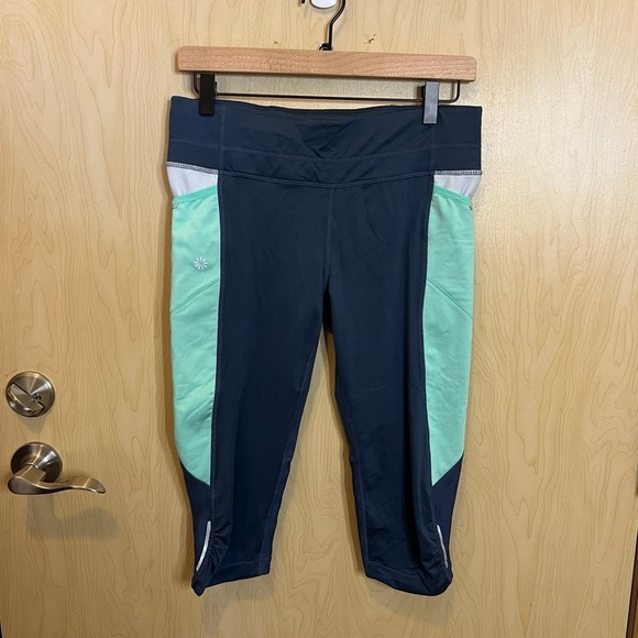 Athleta Pants - Athleta capris